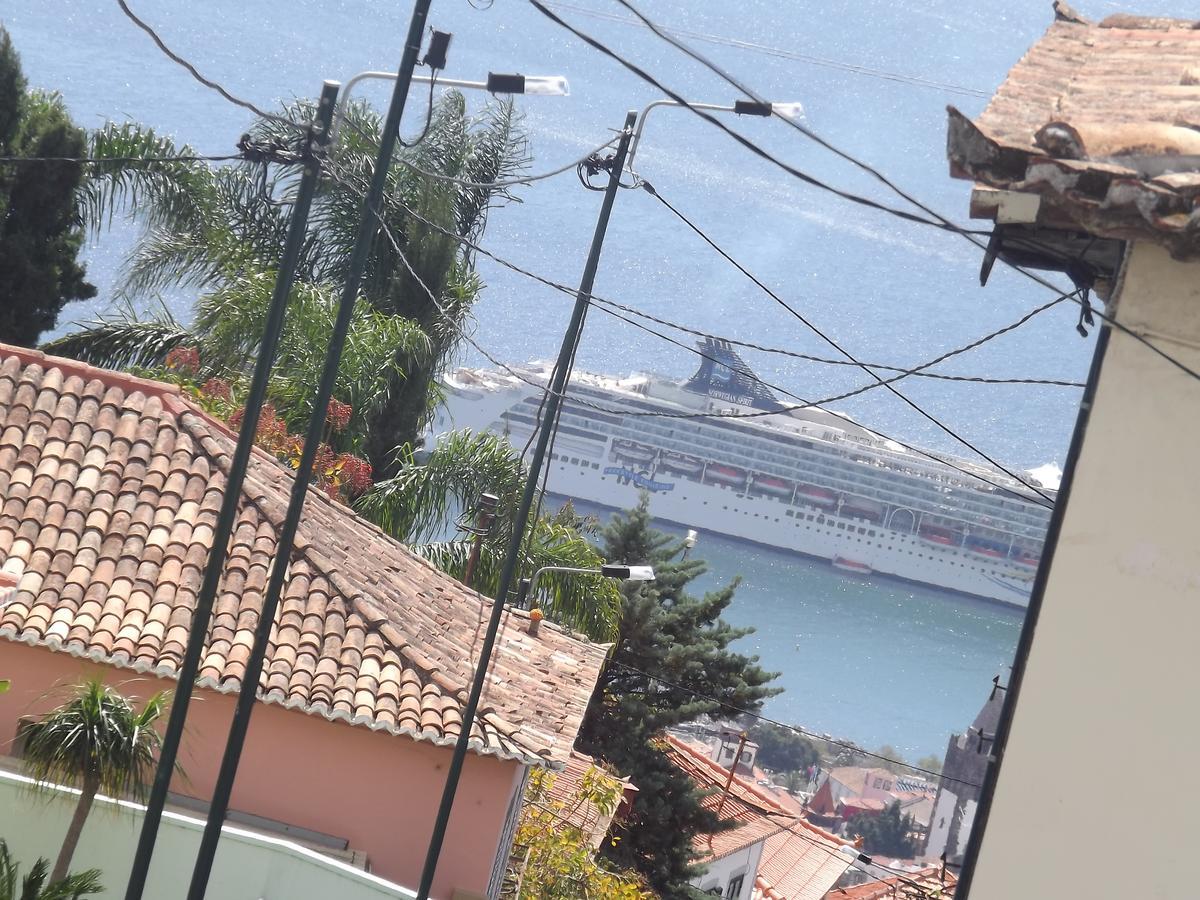 Maison De L' Epicier Φουνκάλ Εξωτερικό φωτογραφία